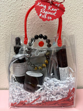 Cargar imagen en el visor de la galería, King Raw Refined Intimacy Valentine’s Bag