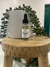 Load image into Gallery viewer, Majestic Candle Oils