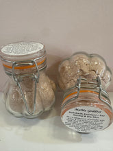 Cargar imagen en el visor de la galería, Limpiador exfoliante suave y autoequilibrante 2 en 1
